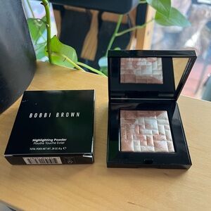 NIB Bobbi Brown Highlighting Powder 8g Pink Grow